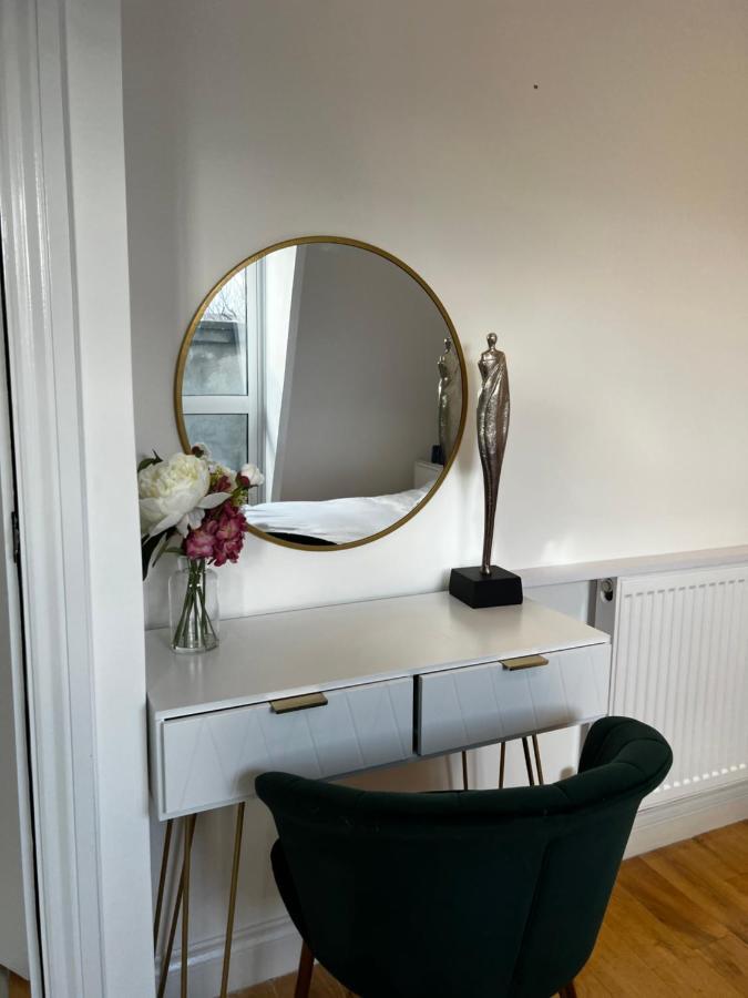 Cozy Flat London Apartment Ngoại thất bức ảnh